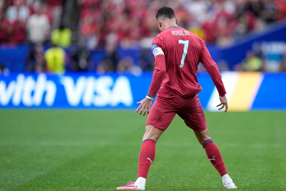 Ronaldo và cách duy nhất để tồn tại: Tiếp tục ghi bàn Ronaldo và cách duy nhất để tồn tại: Tiếp tục ghi bàn