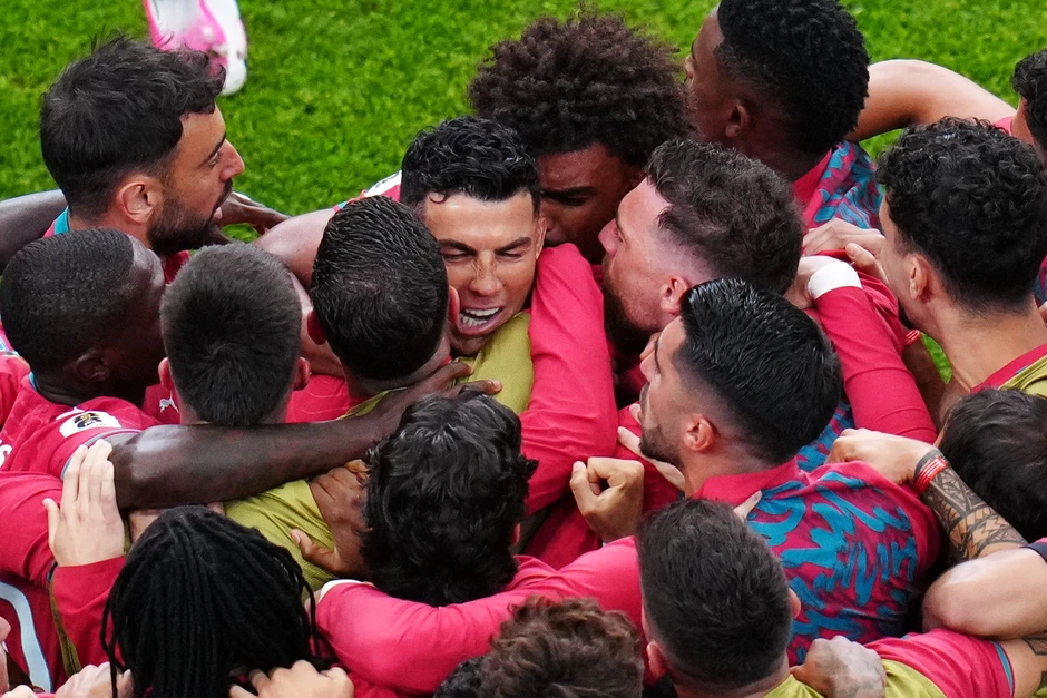 Ronaldo và cách duy nhất để tồn tại: Tiếp tục ghi bàn Ronaldo và cách duy nhất để tồn tại: Tiếp tục ghi bàn