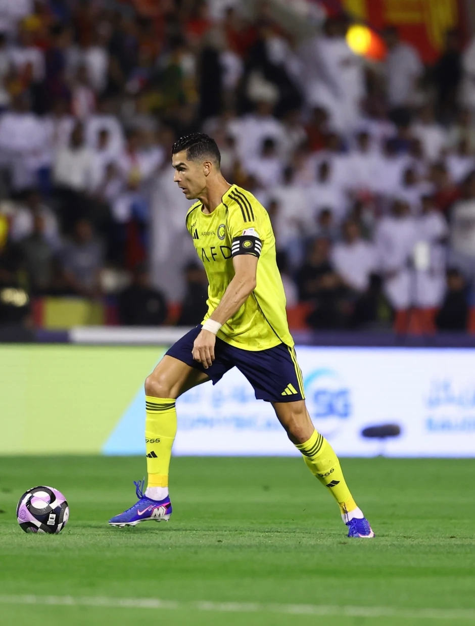 Ronaldo vô duyên, Al Nassr tự làm khó giấc mơ vô địch Saudi Pro League Ronaldo vô duyên, Al Nassr tự làm khó giấc mơ vô địch Saudi Pro League