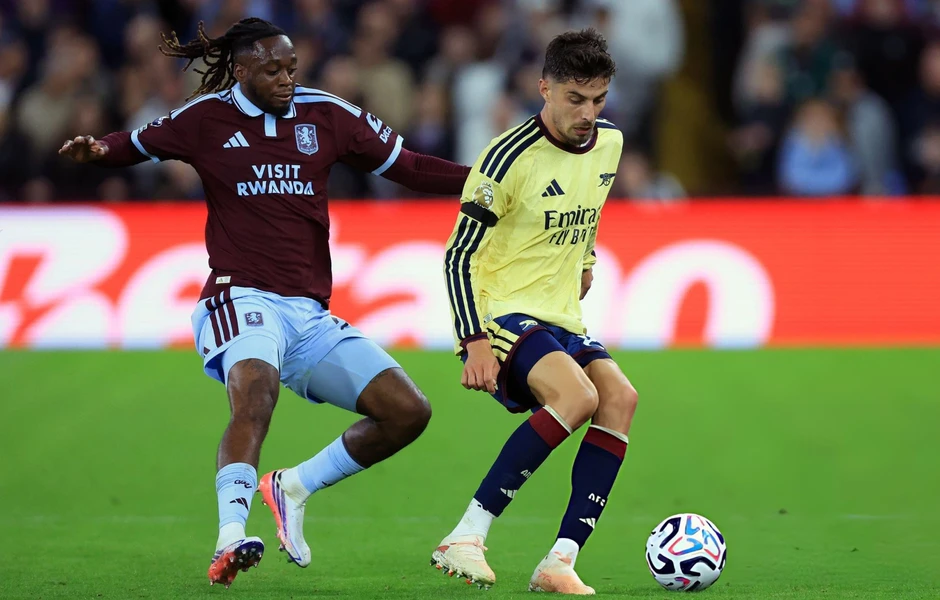 Saka tỏa sáng, Arsenal hạ Aston Villa trên sân khách Saka tỏa sáng, Arsenal hạ Aston Villa trên sân khách