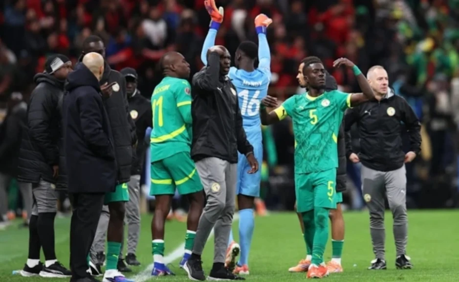 Senegal gửi cup vô địch châu Phi 2026 vào căn cứ quân sự Senegal gửi cup vô địch châu Phi 2026 vào căn cứ quân sự