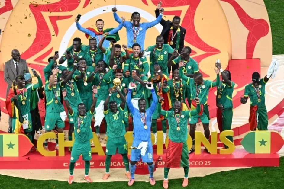 Senegal gửi cup vô địch châu Phi 2026 vào căn cứ quân sự Senegal gửi cup vô địch châu Phi 2026 vào căn cứ quân sự