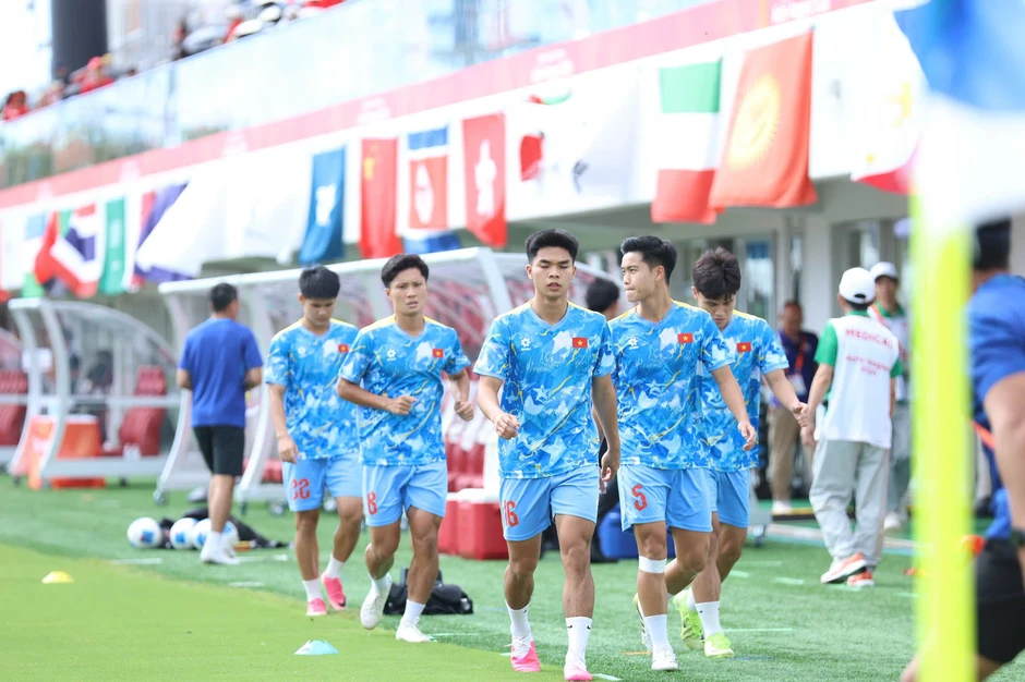 Thua U23 Uzbekistan 0-2, U23 Việt Nam vẫn góp mặt ở tứ kết Asiad 20