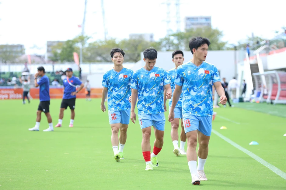 Thua U23 Uzbekistan 0-2, U23 Việt Nam vẫn góp mặt ở tứ kết Asiad 20