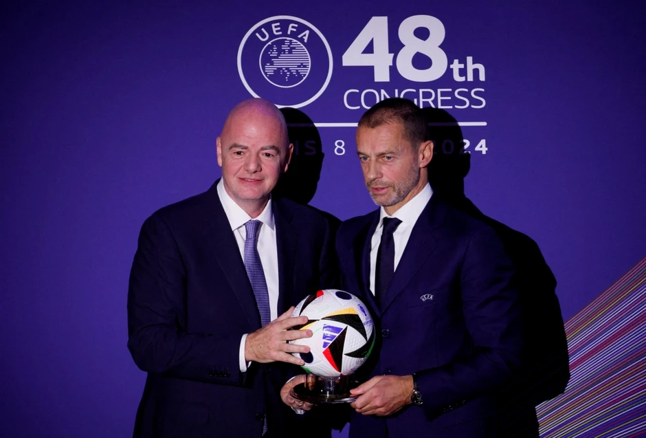 Thực hư vụ chủ tịch FIFA Gianni Infantino bị UEFA yêu cầu từ chức Thực hư vụ chủ tịch FIFA Gianni Infantino bị UEFA yêu cầu từ chức