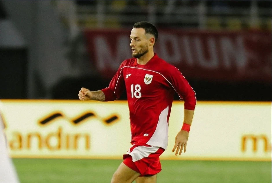 Tiền vệ nhập tịch của Indonesia thốt lên 'vô cùng đau đớn' khi bị loại sớm ở ASEAN Cup 2026 Tiền vệ nhập tịch của Indonesia thốt lên 'vô cùng đau đớn' khi bị loại sớm ở ASEAN Cup 2026