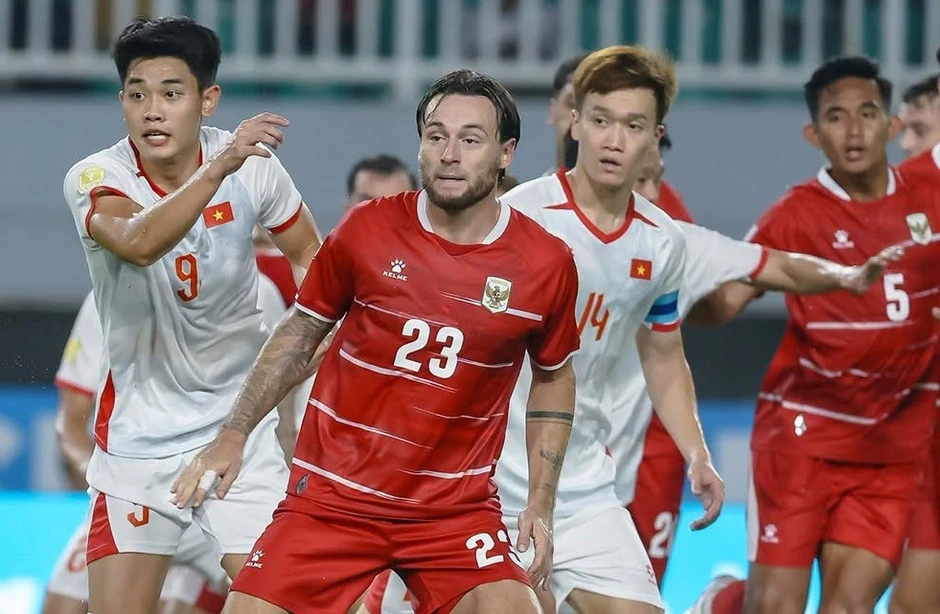 Tiền vệ nhập tịch của Indonesia thốt lên 'vô cùng đau đớn' khi bị loại sớm ở ASEAN Cup 2026 Tiền vệ nhập tịch của Indonesia thốt lên 'vô cùng đau đớn' khi bị loại sớm ở ASEAN Cup 2026