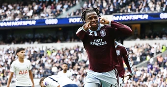 Tottenham tiếp tục thua thảm ở Ngoại hạng Anh