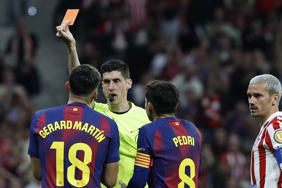 Trọng tài xác nhận VAR sai lầm hủy thẻ đỏ Barca thắng Atletico Trọng tài xác nhận VAR sai lầm hủy thẻ đỏ Barca thắng Atletico