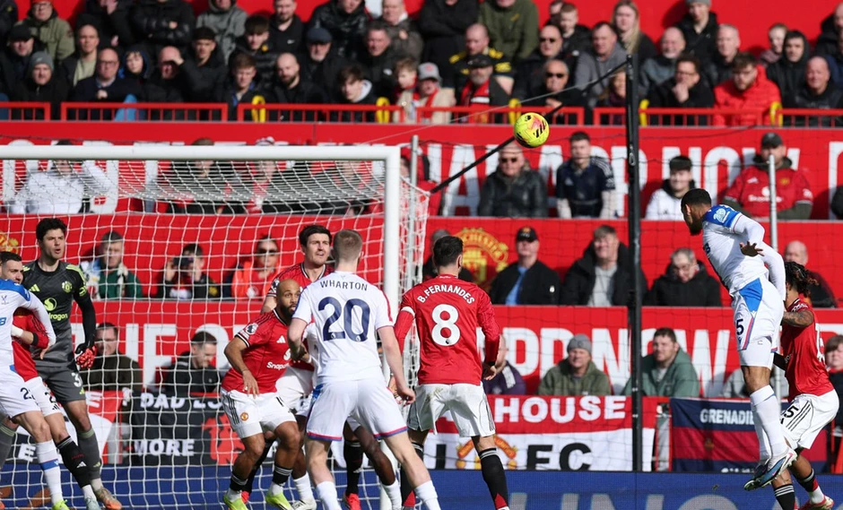 Trực tiếp MU 1-1 Crystal Palace: Bước ngoặt penalty và thẻ đỏ Lacroix (H2) Trực tiếp MU 1-1 Crystal Palace: Bước ngoặt penalty và thẻ đỏ Lacroix (H2)