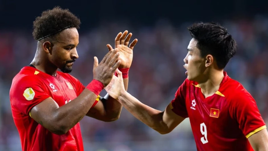 Trực tiếp Việt Nam vs Philippines 1-0 (hết H1): Hiệp đấu đúng ý đồ Trực tiếp Việt Nam vs Philippines 1-0 (hết H1): Hiệp đấu đúng ý đồ