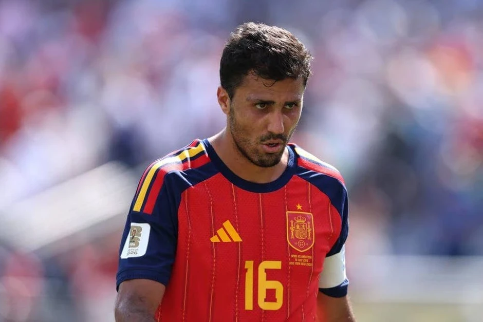 Tương lai Rodri: Thế khó giữa Man City, Real Madrid và Barcelona Tương lai Rodri: Thế khó giữa Man City, Real Madrid và Barcelona