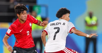 U17 Hàn Quốc thoát thua kịch tính trước cuộc đấu U17 Việt Nam
