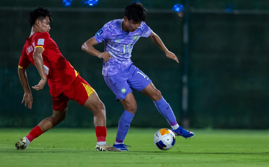 U17 Việt Nam hụt hơi cuối trận, thua ngược trước U17 Hàn Quốc U17 Việt Nam hụt hơi cuối trận, thua ngược trước U17 Hàn Quốc