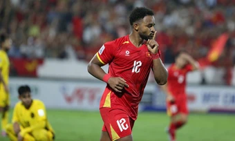 Việt Nam 3-0 Malaysia (H2): Xuân Son lập cú đúp