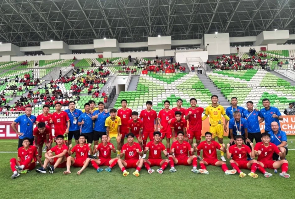 Việt Nam tiếp tục thắng đậm ở giải U19 Đông Nam Á Việt Nam tiếp tục thắng đậm ở giải U19 Đông Nam Á
