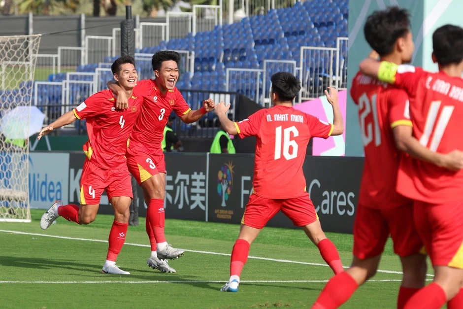 Việt Nam vào bảng thuận lợi ở bóng đá nam ASIAD 20 Việt Nam vào bảng thuận lợi ở bóng đá nam ASIAD 20