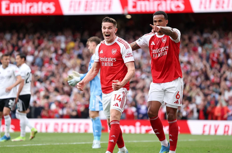 Viktor Gyokeres ghi bàn liên tục nhờ vợ xinh, Arsenal hưởng lợi Viktor Gyokeres ghi bàn liên tục nhờ vợ xinh, Arsenal hưởng lợi