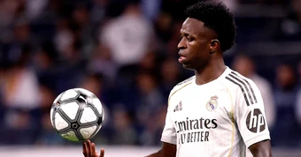 Vinicius chú ý: Vinh quang Real Madrid quý hơn tiền bạc