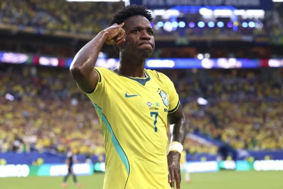 Vinicius gia nhập cuộc đua Vua phá lưới World Cup với Messi và Mbappe Vinicius gia nhập cuộc đua Vua phá lưới World Cup với Messi và Mbappe