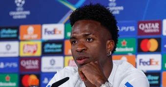Vinicius: Tôi không thể hiểu được Xabi Alonso muốn gì