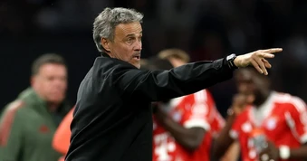 Vượt qua Pep Guardiola, HLV Luis Enrique làm được điều chưa từng có