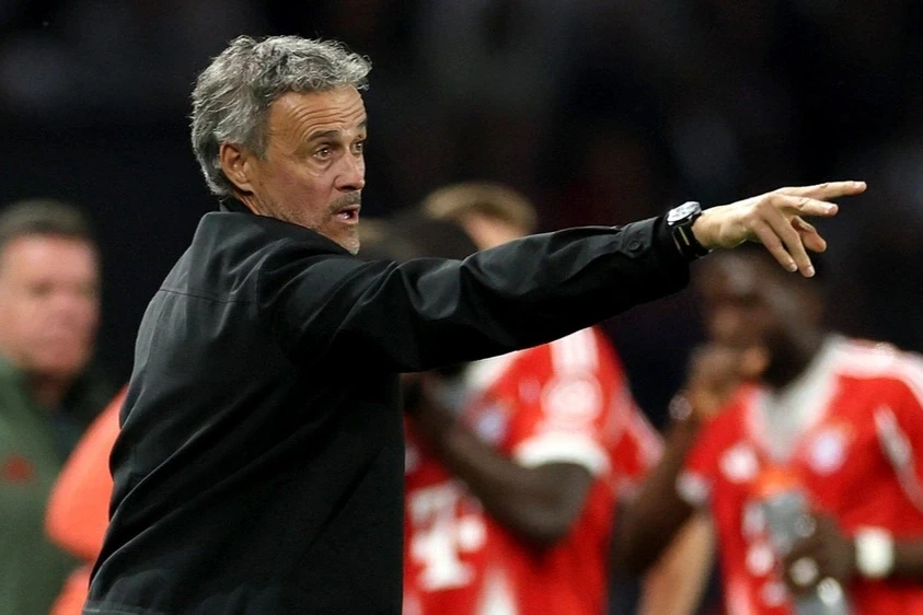 Vượt qua Pep Guardiola, HLV Luis Enrique làm được điều chưa từng có