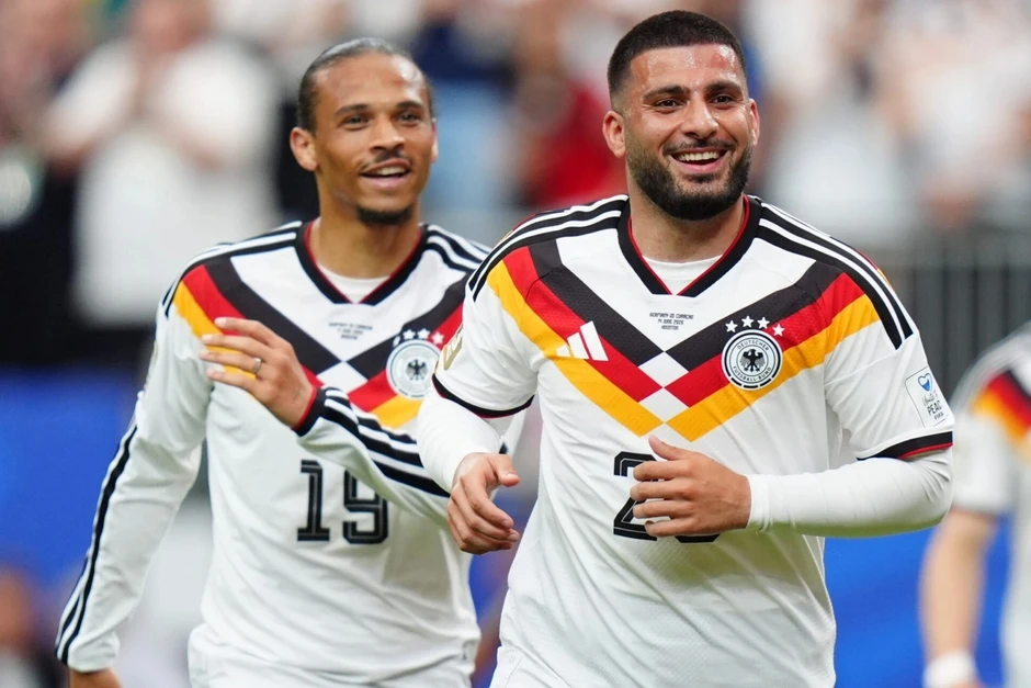 Xác định 3 đội tuyển giành vé đi tiếp ở World Cup 2026 Xác định 3 đội tuyển giành vé đi tiếp ở World Cup 2026