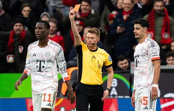 5 điểm nhấn Leverkusen 1-1 Bayern Munich: Nỗi ám ảnh VAR, Cái giá của sự thiếu kiềm chế