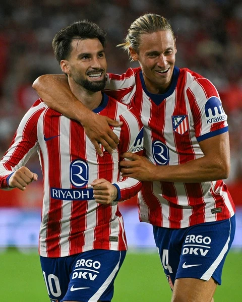 Alex Baena bừng sáng ở Atletico Madrid Alex Baena bừng sáng ở Atletico Madrid