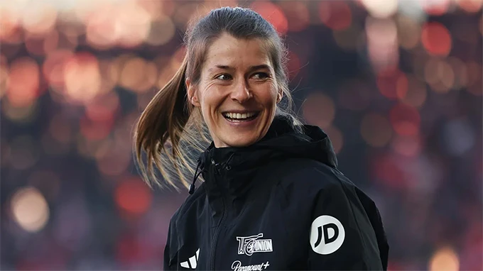Bóng hồng Marie-Louise Eta trên cương vị HLV trưởng Union Berlin là ai? Bóng hồng Marie-Louise Eta trên cương vị HLV trưởng Union Berlin là ai?