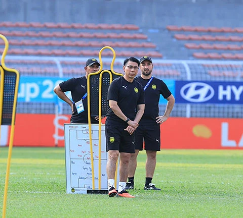 Chuyên gia Malaysia ‘mách nước’ để đội nhà đánh bại Việt Nam Chuyên gia Malaysia ‘mách nước’ để đội nhà đánh bại Việt Nam