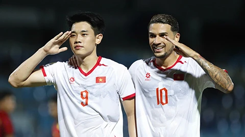 Đội hình dự kiến Việt Nam vs Malaysia: Xuân Son, Tài Lộc dự bị? Đội hình dự kiến Việt Nam vs Malaysia: Xuân Son, Tài Lộc dự bị?