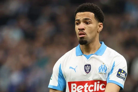 Ethan Nwaneri đối mặt 'kỳ thi sinh tử' tại Dortmund Ethan Nwaneri đối mặt 'kỳ thi sinh tử' tại Dortmund