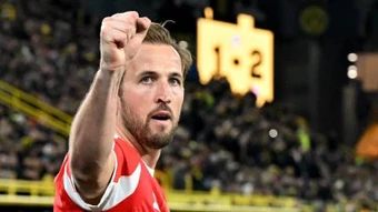 Harry Kane, người thiết lập chuẩn mực ở Bundesliga