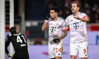 Kane phá kỷ lục của Arjen Robben tại Bayern