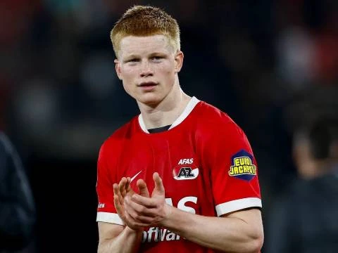 Không ai ‘dám mua’, chuyện đời kỳ lạ của Kees Smit, sao trẻ được ví như De Bruyne, Pedri mới Không ai ‘dám mua’, chuyện đời kỳ lạ của Kees Smit, sao trẻ được ví như De Bruyne, Pedri mới