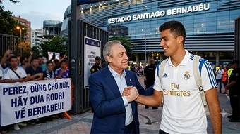 Perez còn chờ gì nữa, hãy đưa Rodri về Bernabeu