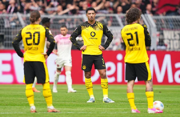 Siêu phẩm của Andrich giúp Leverkusen nhấn chìm Dortmund