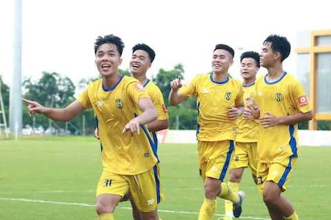SLNA lên ngôi vô địch giải bóng đá U21 QG 2026 SLNA lên ngôi vô địch giải bóng đá U21 QG 2026