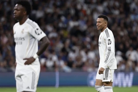 Vinicius đang đi vào vết xe đổ của Neymar?