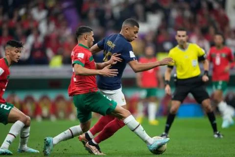 5 mối lo của Pháp trước đại chiến với Morocco: Chấn thương, án treo giò và ‘bóng ma’ World Cup 2022 5 mối lo của Pháp trước đại chiến với Morocco: Chấn thương, án treo giò và ‘bóng ma’ World Cup 2022