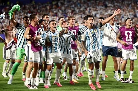Argentina chịu nổi bao nhiêu 'cú đấm' của tuyển Anh? Argentina chịu nổi bao nhiêu 'cú đấm' của tuyển Anh?