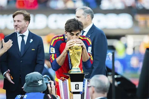 Argentina đòi đá lại chung kết World Cup với Tây Ban Nha Argentina đòi đá lại chung kết World Cup với Tây Ban Nha