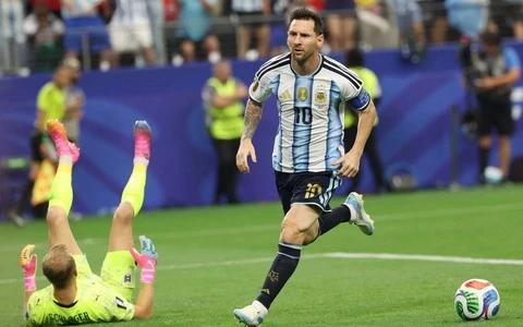 Argentina khó vô địch nếu chỉ dựa vào Lionel Messi Argentina khó vô địch nếu chỉ dựa vào Lionel Messi