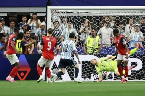 Argentina khó vô địch nếu chỉ dựa vào Lionel Messi Argentina khó vô địch nếu chỉ dựa vào Lionel Messi