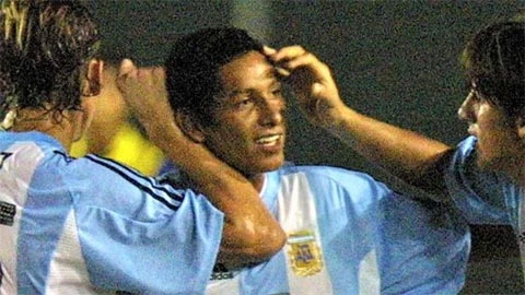 Argentina từng có một ‘Messi phiên bản lỗi’ Argentina từng có một ‘Messi phiên bản lỗi’