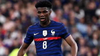 Aurelien Tchouameni phủ nhận việc đấm Valverde