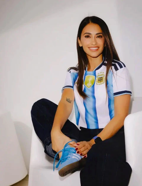 Bạn gái Ronaldo lép vế vợ Messi về sức hút tại World Cup 2026 Bạn gái Ronaldo lép vế vợ Messi về sức hút tại World Cup 2026