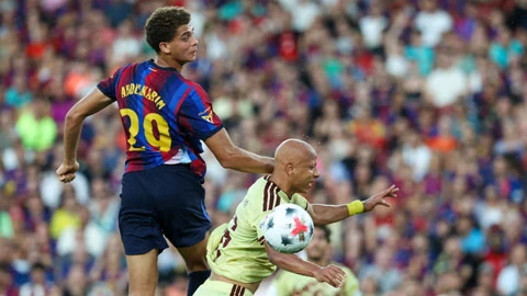 Barca đăng quang cúp Joan Gamper Barca đăng quang cúp Joan Gamper